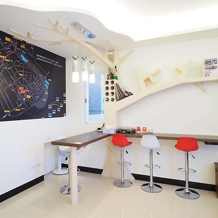 Love And Peace B&B Taitung Экстерьер фото
