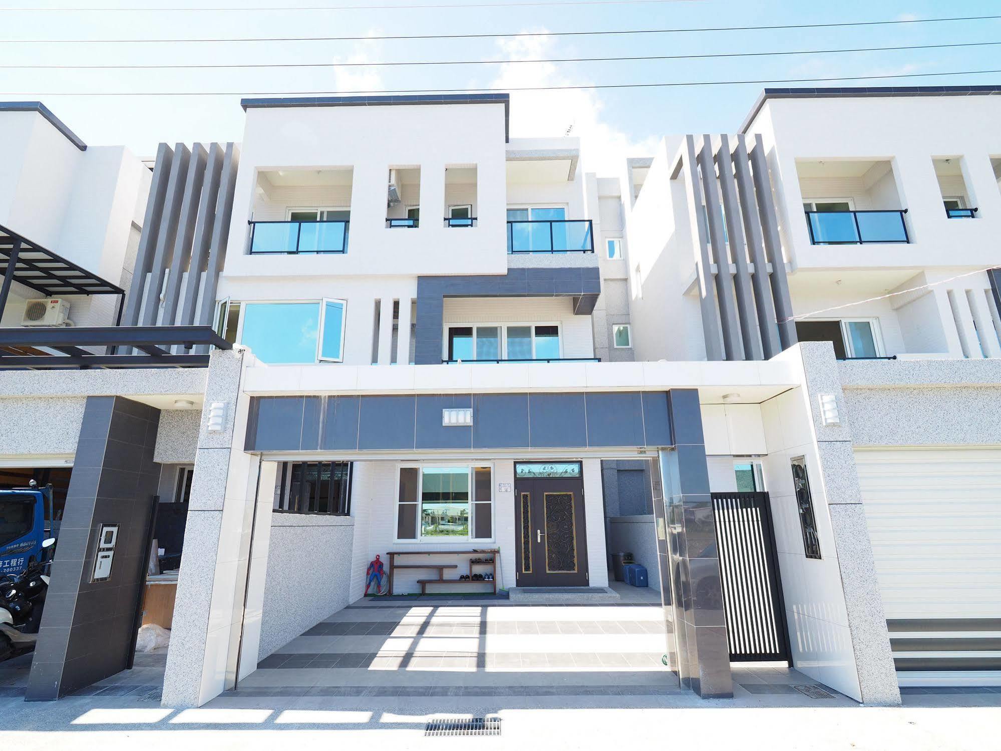 Love And Peace B&B Taitung Экстерьер фото