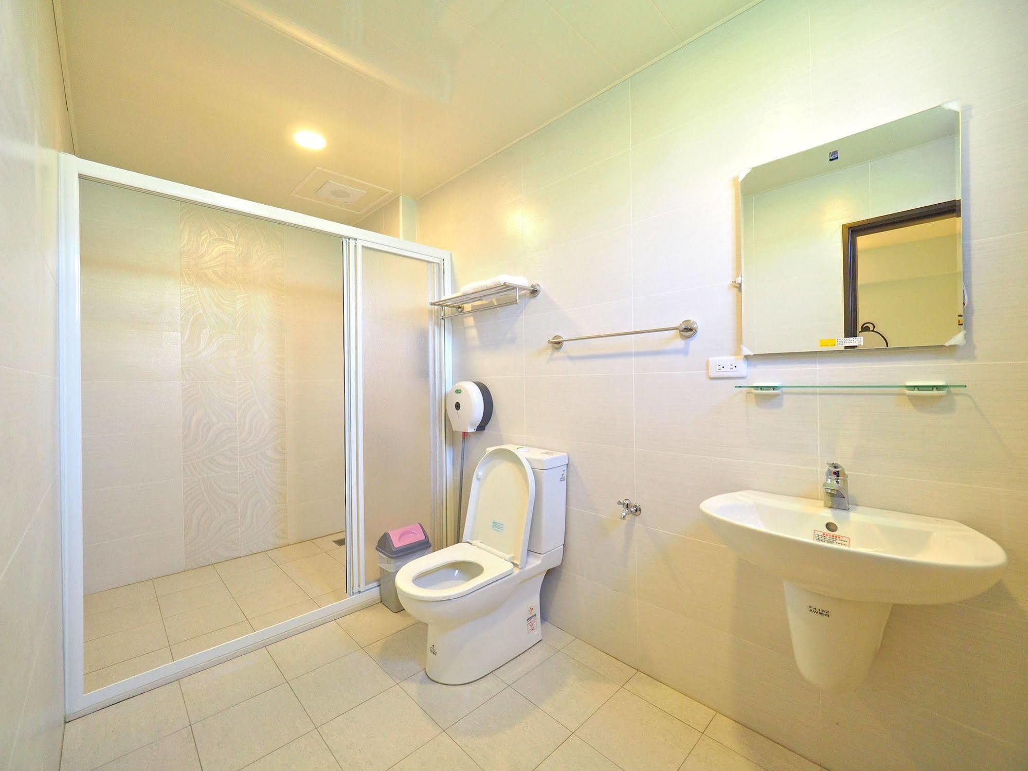 Love And Peace B&B Taitung Экстерьер фото